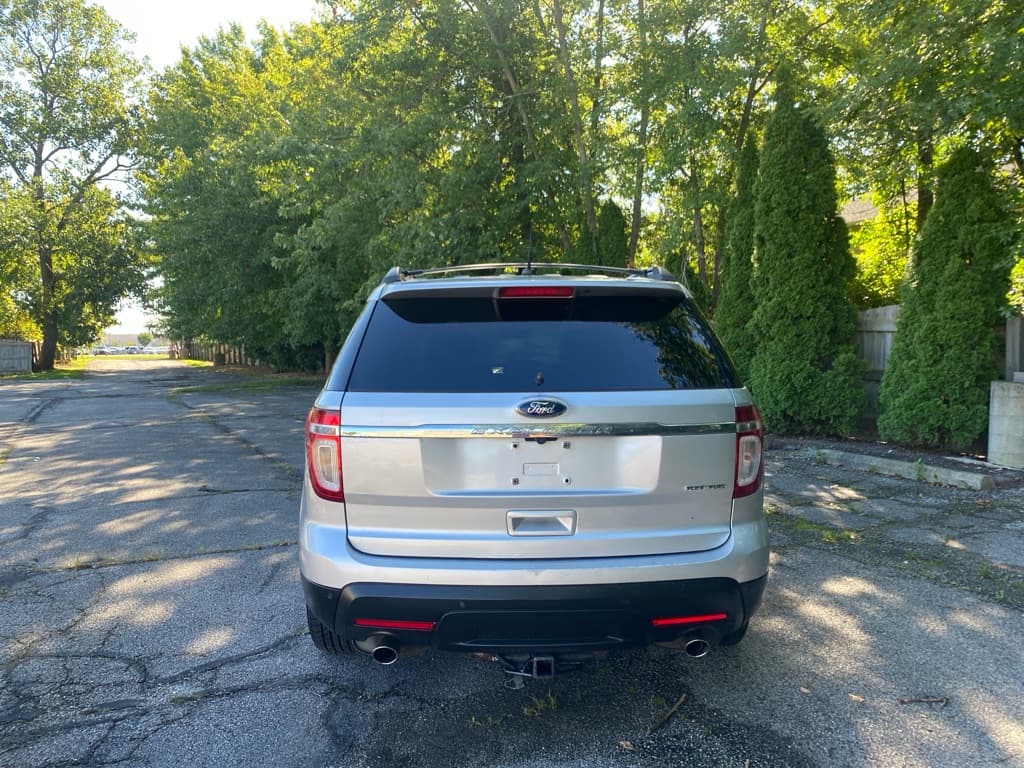 2013 Ford Explorer XLT - Image 4