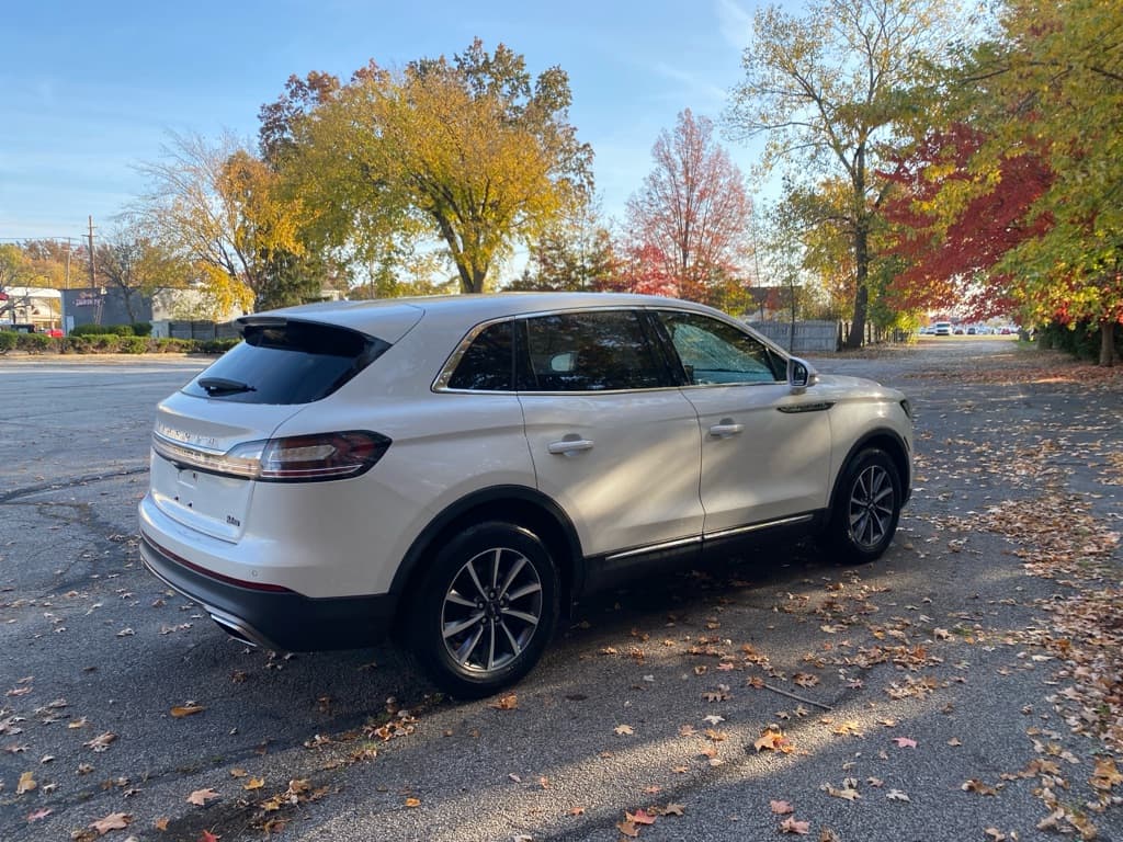 2021 Lincoln Nautilus Standard - Image 5