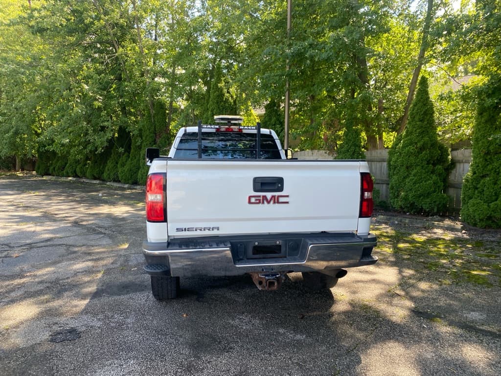 2017 GMC Sierra 2500HD 2500 HEAVY DUTY - Image 4